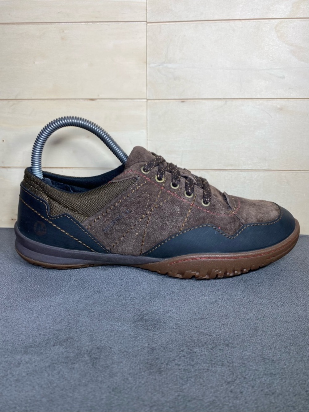 Merrell Albany Women's Size 7 Hiking Shoes Brown Suede Sneakers J42530